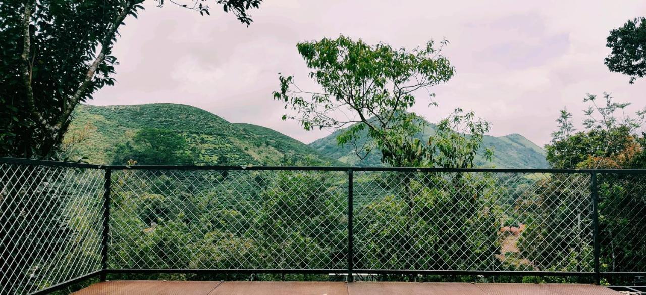 Holiday Vagamon Exterior foto